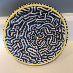 Mud Pie Black & White Floral Travel Accessory with Yellow Trim